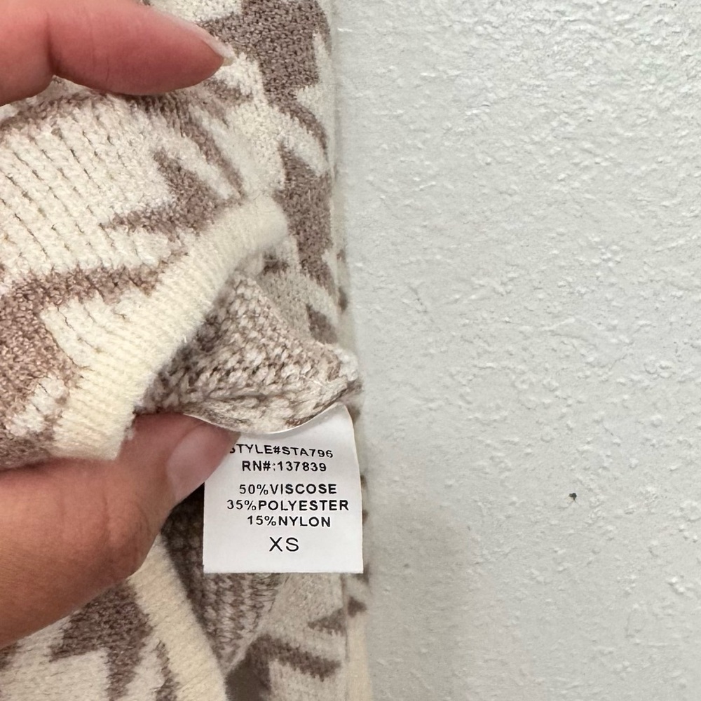 Dreamers By Debut Button Front Cardigan Houndstooth Pattern Cream Tan xs - Picture 6 of 8